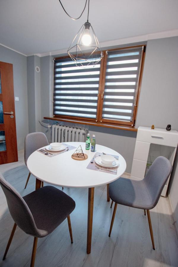 Appartement Apartament Stone - Czeladź Extérieur photo